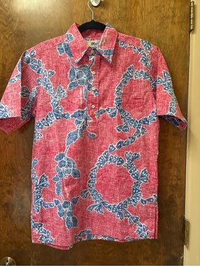 Reyn Spooner Red and Blue Floral Short-Sleeve Button-Down Shirt